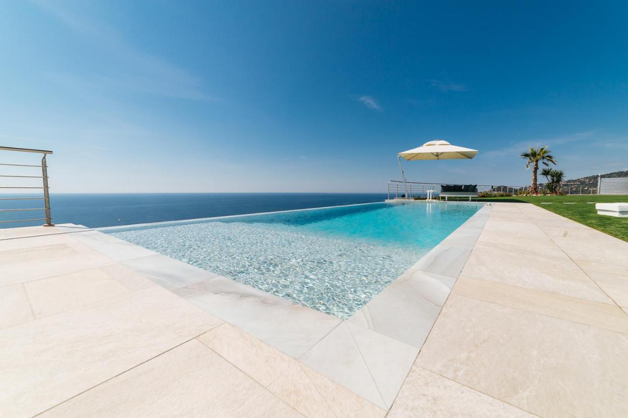 Villa Sabrina Riviera Dei Fiori A Picco Sul Mare Con Piscina Privata ,Wellness & Spa Imperia Bagian luar foto